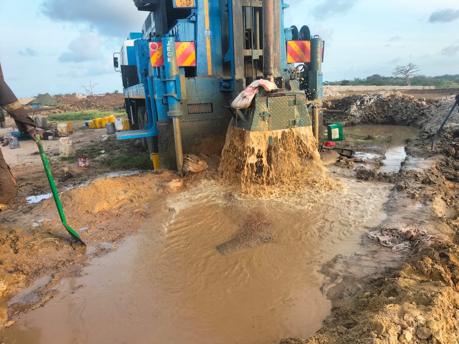 Farm borehole and solar pumping system